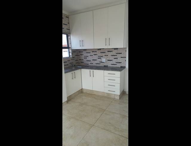 2 bed property to rent in GRANGETOWN